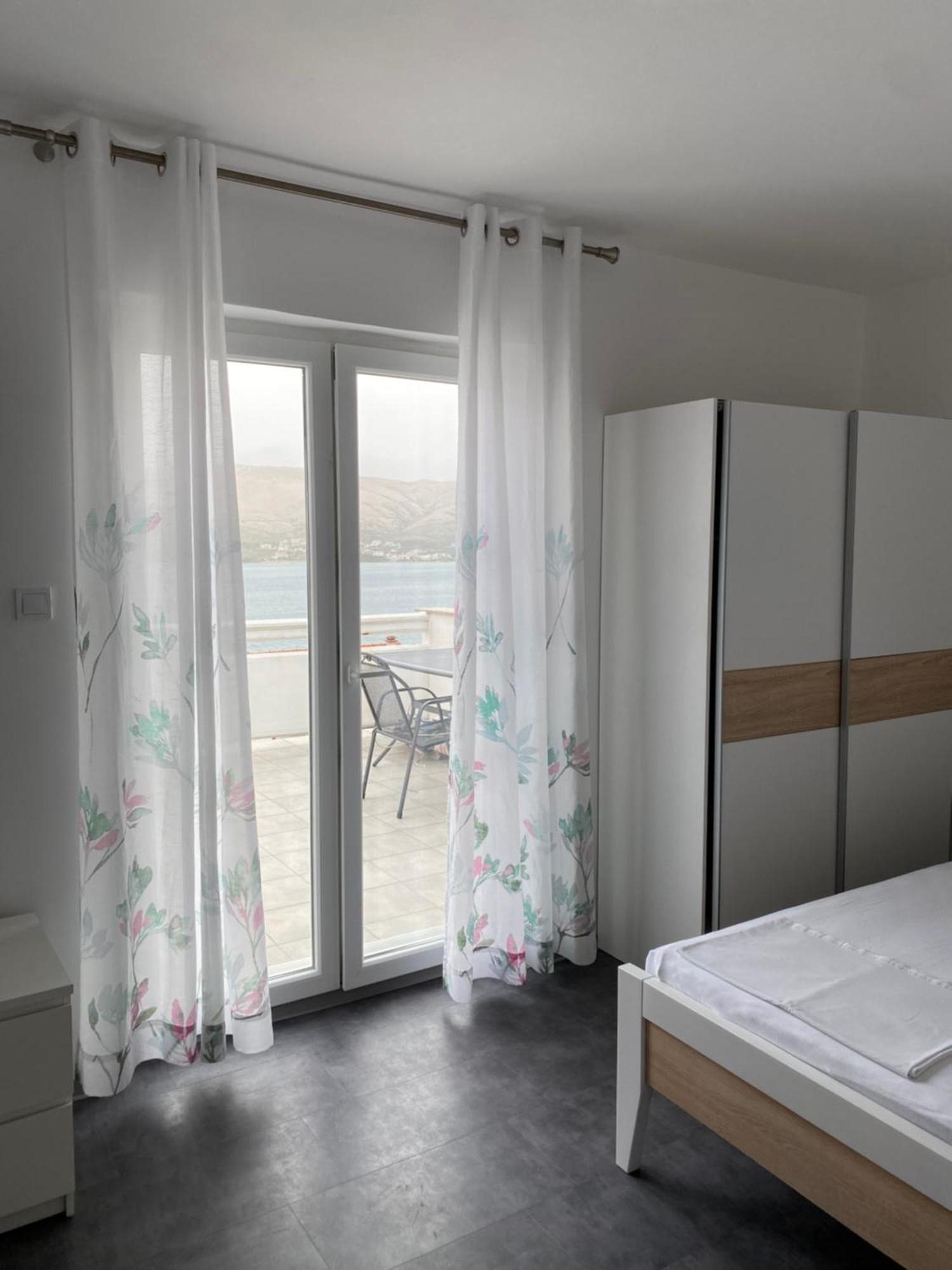 Apartmani Pozega Pag Town Extérieur photo